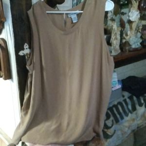 3X Stephanie Johnson 100% Silk sleeveless tan Top